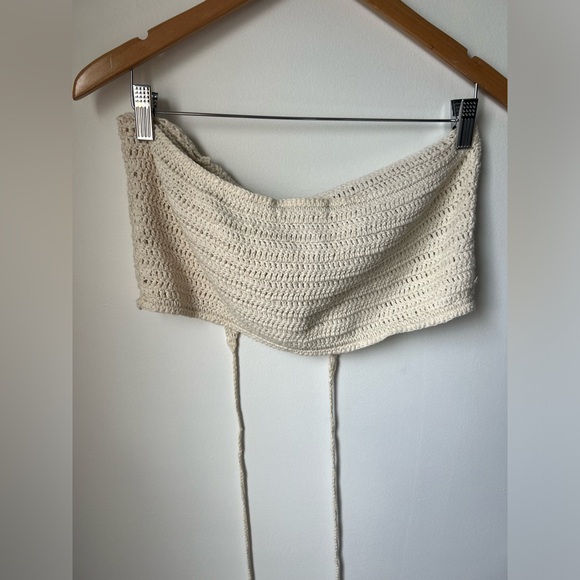 Forever 21 Cream Off White Crochet Knit Halter Cropped Top Large - Picture 8 of 8